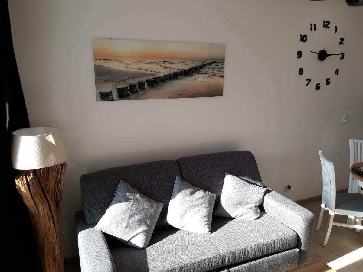 Apartament Oliwka Z Prywatnym Miejscem Postojowym Kołobrzeg Exteriör bild