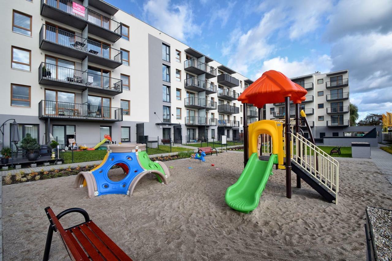 Apartament Oliwka Z Prywatnym Miejscem Postojowym Kołobrzeg Exteriör bild